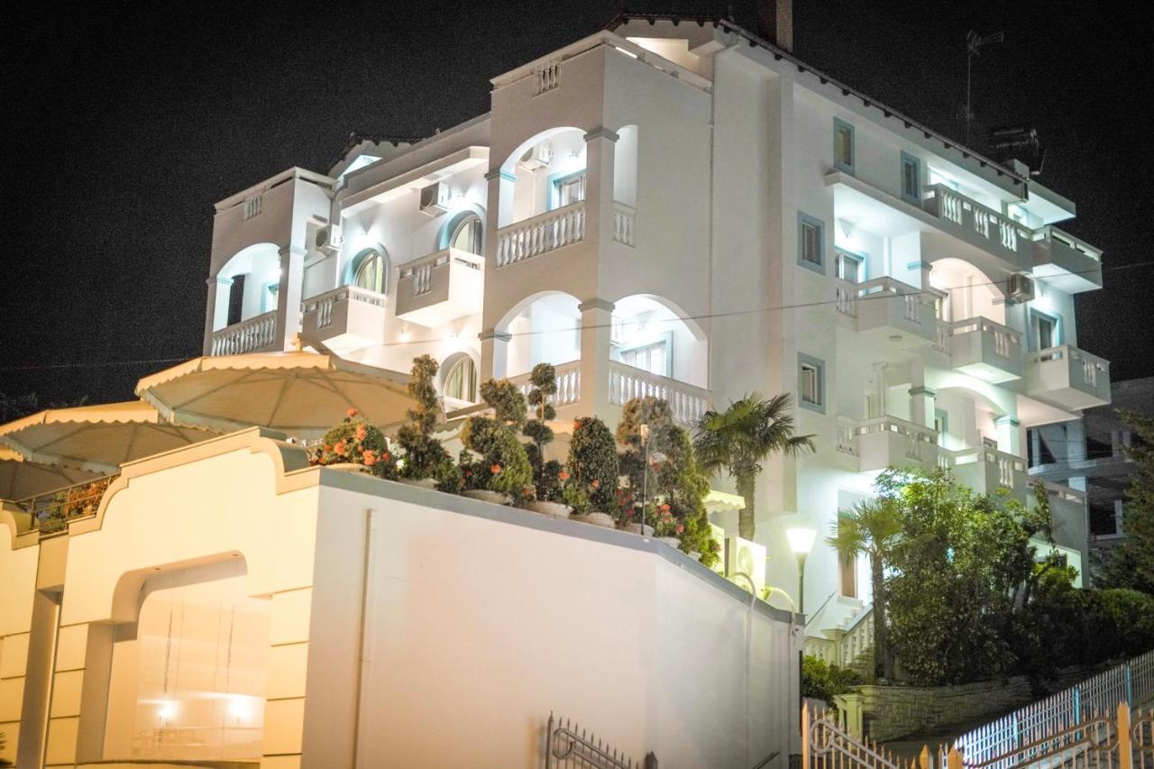 Hotel Serxho Саранде Екстериор снимка