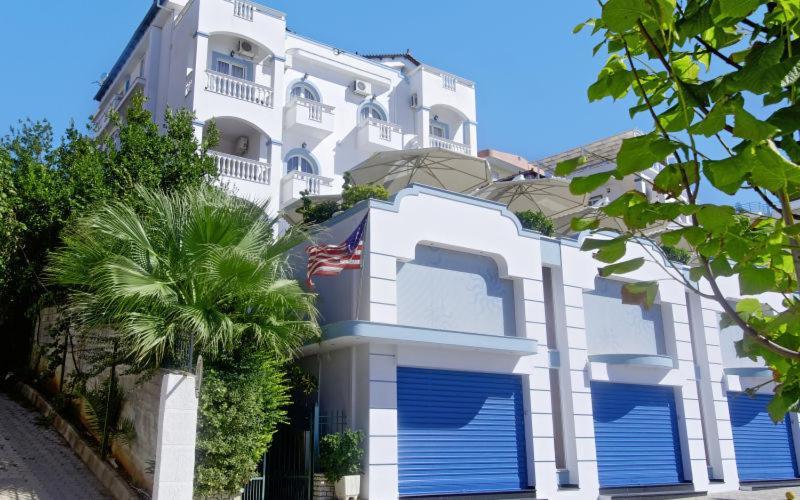 Hotel Serxho Саранде Екстериор снимка