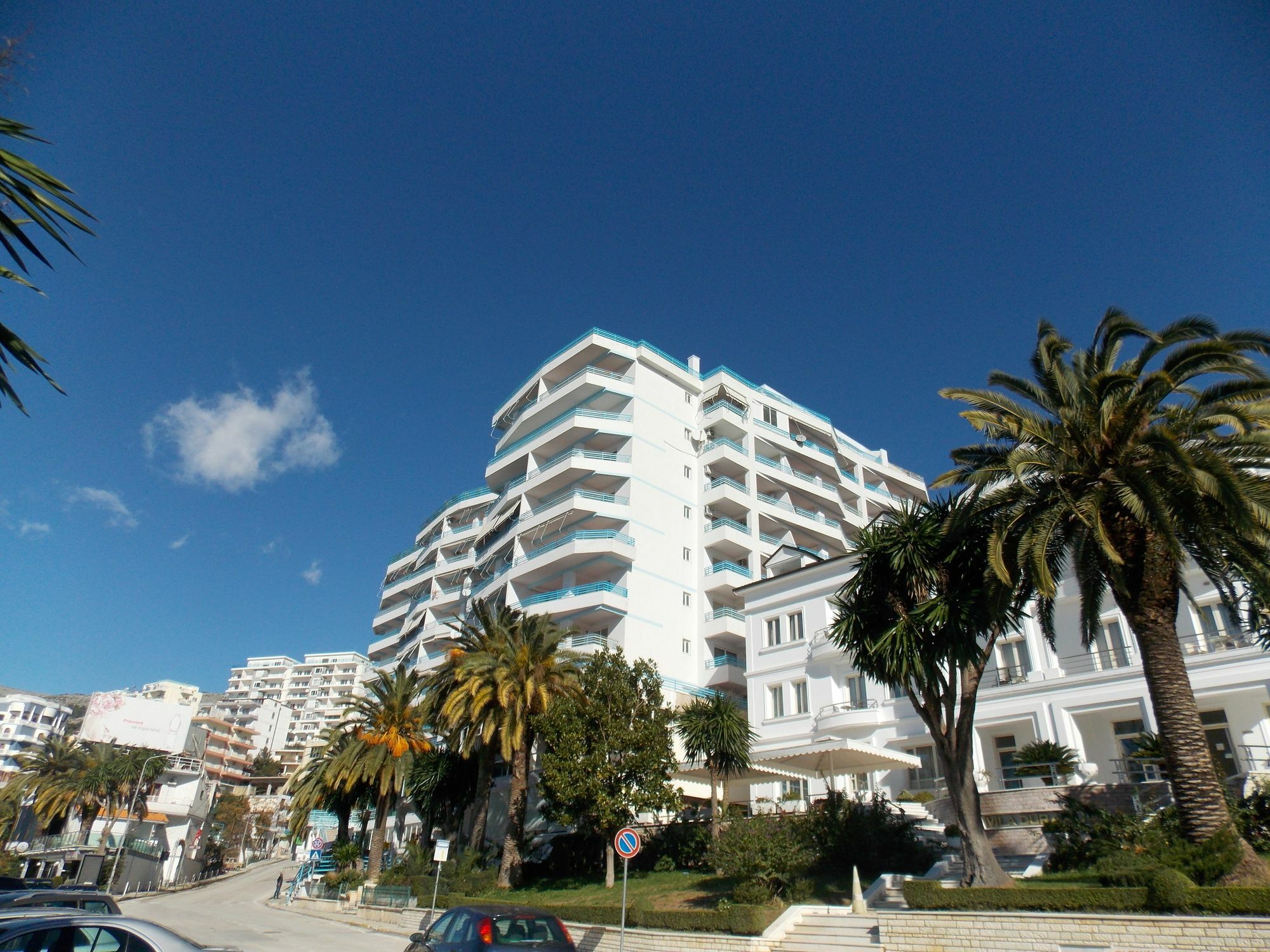 Hotel Serxho Саранде Екстериор снимка
